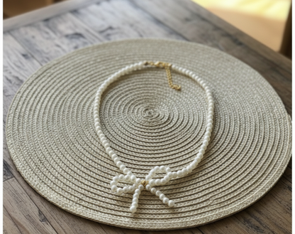 Collar de perlas, estilo coquette