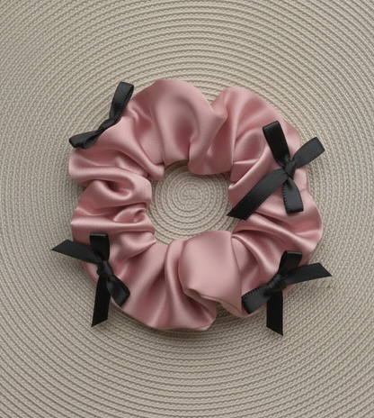 Scrunchies estilo coquette