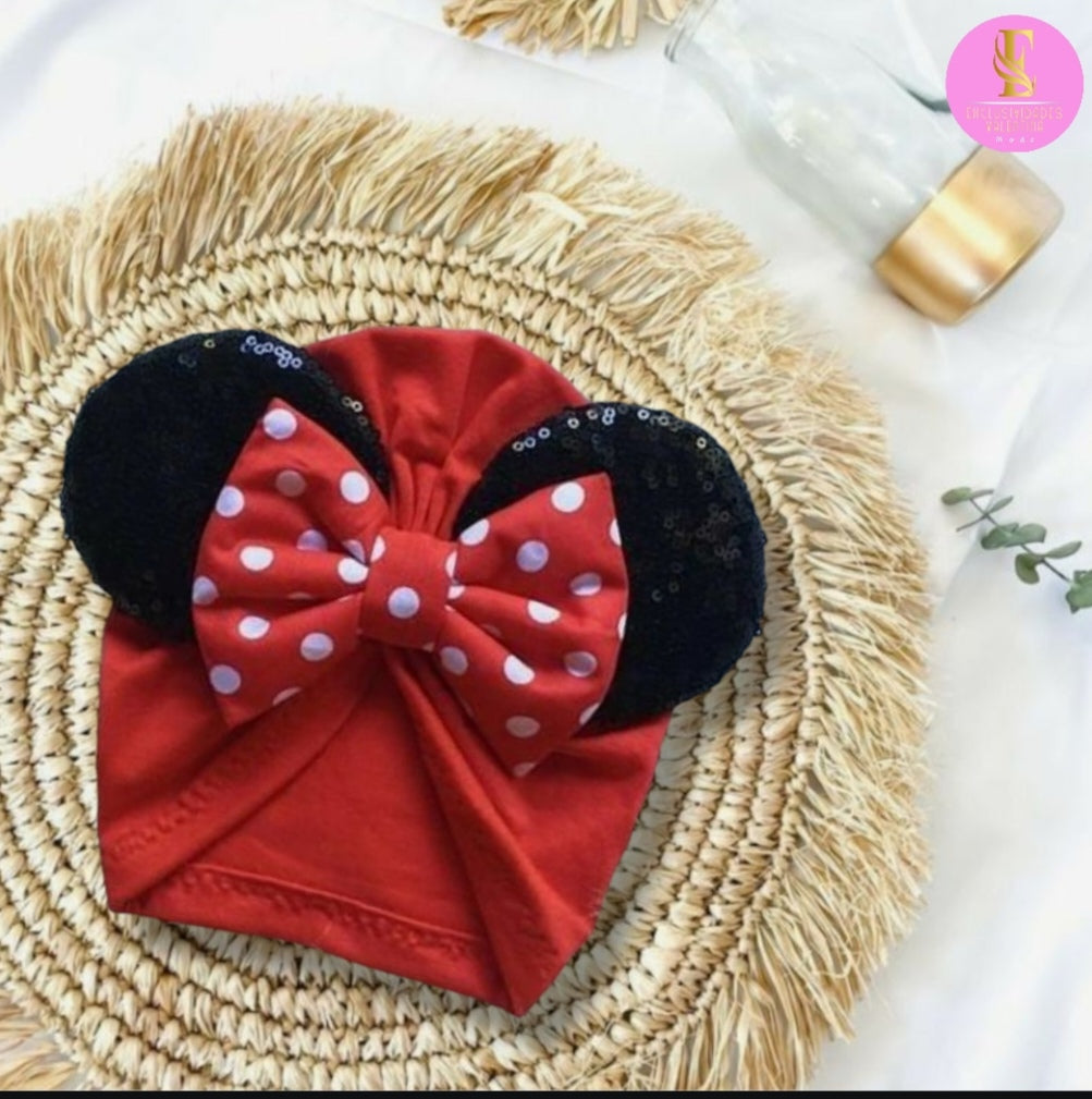 Gorrita diseño de MINI MOUSE